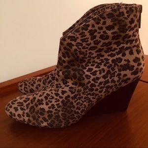 NEW IMPO Stretch Leopard Print Boots Orig $50